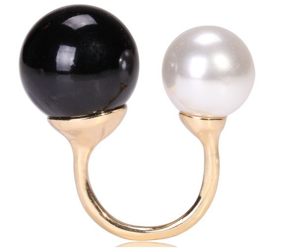 1.8cm and 1.4cm Pearls Beads Gold Plated Fashion Black Ring M01417