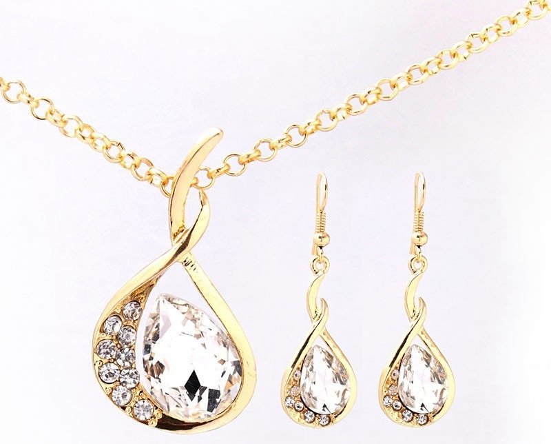 18K Gold Filled Clear Austrian Crystal Jewelry Set M01203