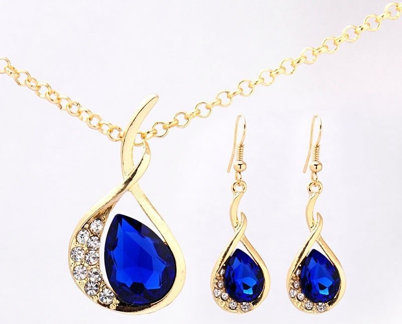 18K Gold Filled Sapphire Austrian Crystal Jewelry Set M01204