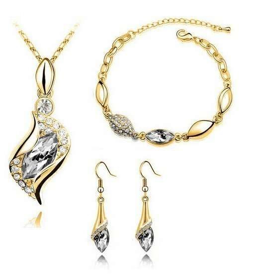18K Gold Plated Austrian Crystal Luxury Jewelry Set M01085