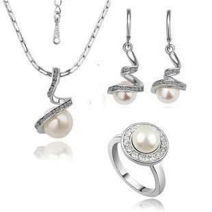 18K Gold Plated Pearl Jewellery Set of 3 Pieces M00273
