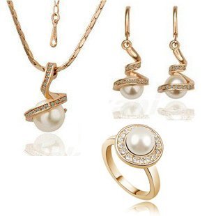 18K Gold Plated Pearl Jewelry Set M00272