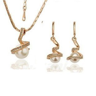 18K Gold Plated Pearls Jewelry Set M02065