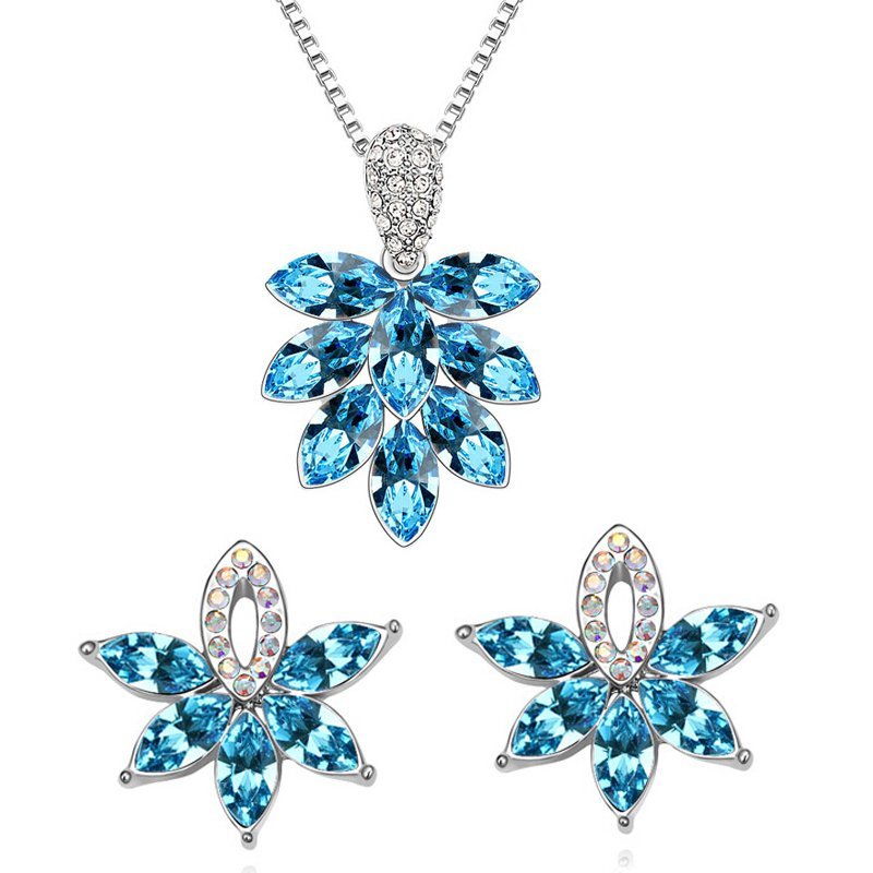18K White Gold Plated Austrian Crystal Ocean Blue Jewelry Set M00941