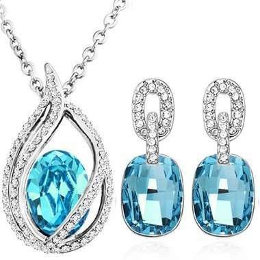 18K White Gold Plated Austrian Crystal and Rhinestone Ocean Blue Jewelry Set M01148