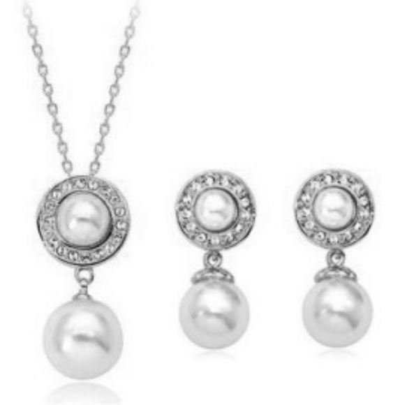 18K White Gold Plated Freshwater Pearls Jewelry Set M01236