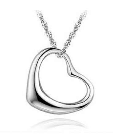 18K White Gold Plated Heart Shape Necklace M01076