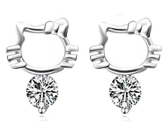 18K White Gold Plated Hello Kitty Zirconia Earrings M01091