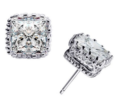18K White Gold Plated Imperial Square Swarovski Elements Earrings M00872
