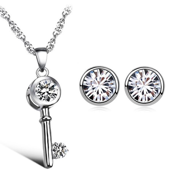 18K White Gold Plated Rhinestone and Zirconia Crystals Key Style Jewellery Set M00809