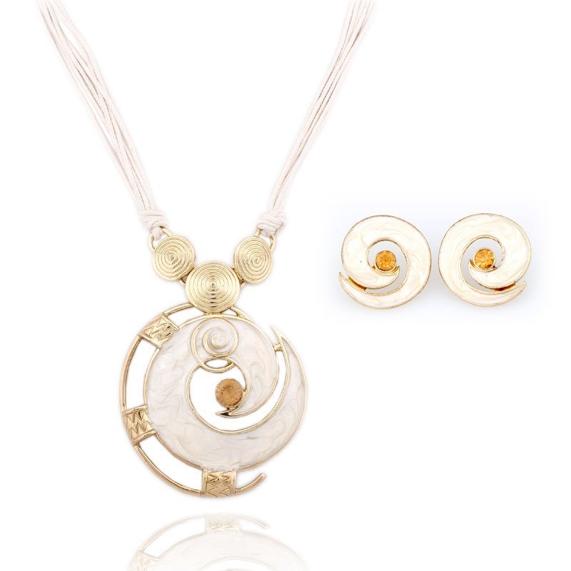 20K Gold Plated Nickle Free Enamel Beige Jewelry Set M00400