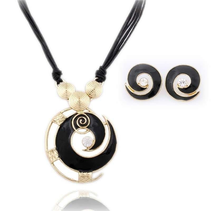 20K Gold Plated Nickle Free Enamel Black Jewelry Set M00396