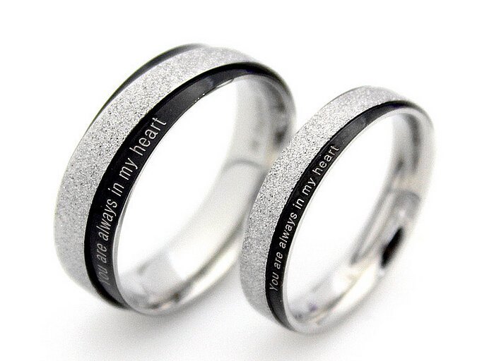 18K White Gold Plated Titanium Steel Romantic Frosted Couple Rings M01374