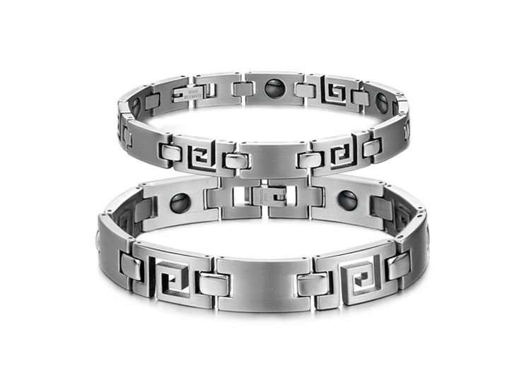 316L Stainless Steel and Titanium 18K Gold Plated Couple Bracelets Jewelry Set M01781