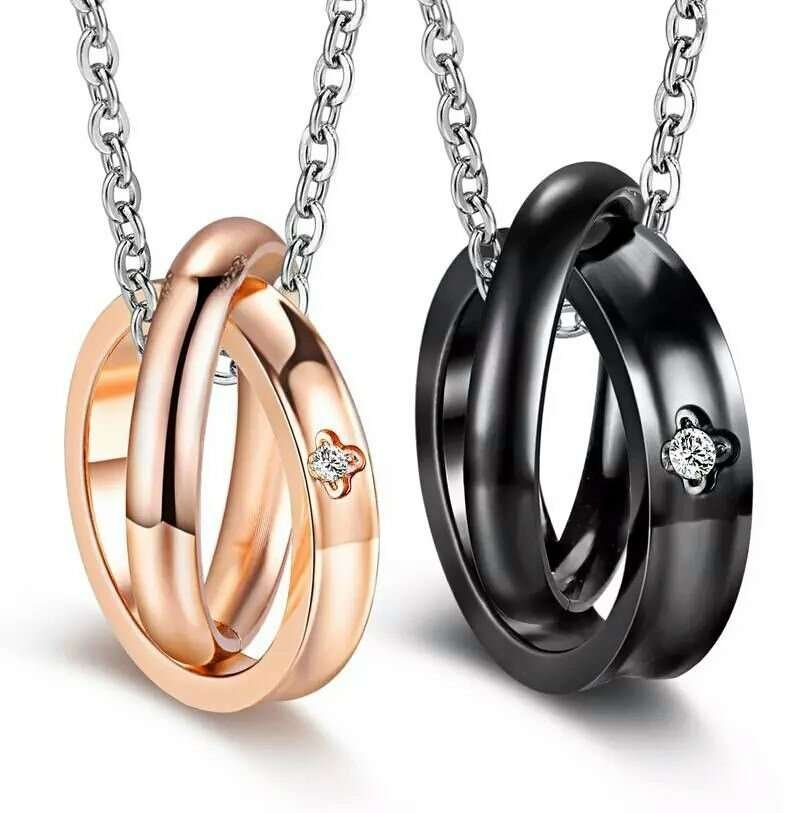 316L Stainless Steel and Titanium 18K Gold Plated Couple Necklaces Jewelry Set M01767
