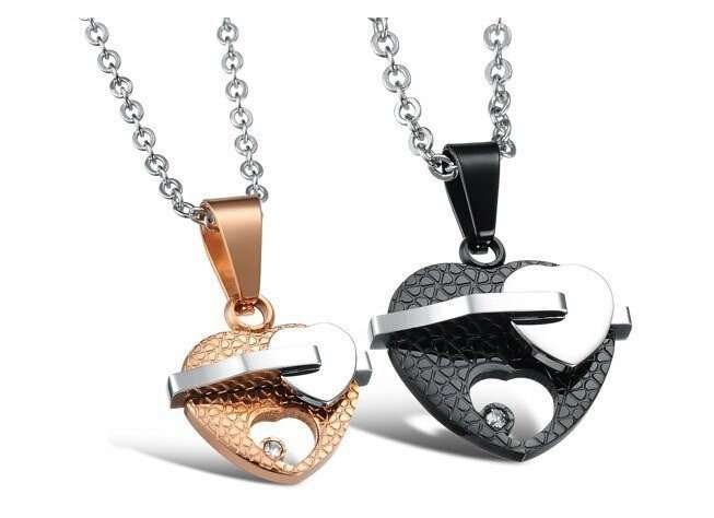 Lovers Gift Titanium Stainless Steel Couple Necklaces M01381