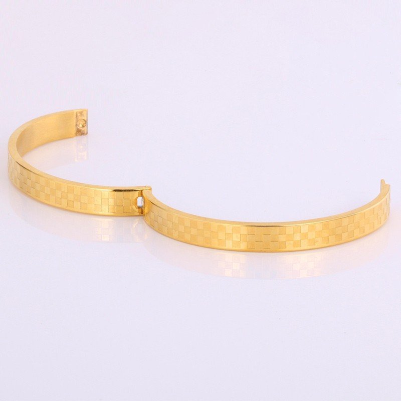 316L Stainless Steel 18K Real Gold Plated Nickel Free 65 mm 2.6 inches Bangle M01575