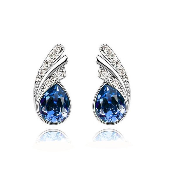 925 Silver Plated Austrian Crystal Blue Earrings M02146