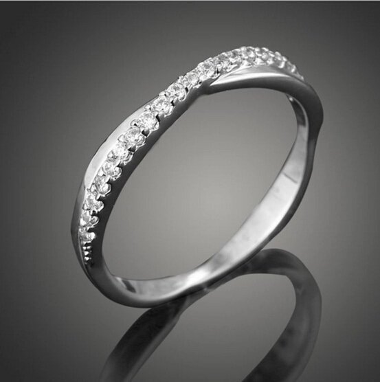 925 Silver Plated Austrian Crystal Ring M01722