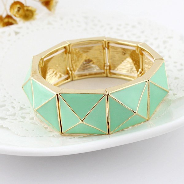 Nickle Free Delicate Green Enamel Bangle M00427