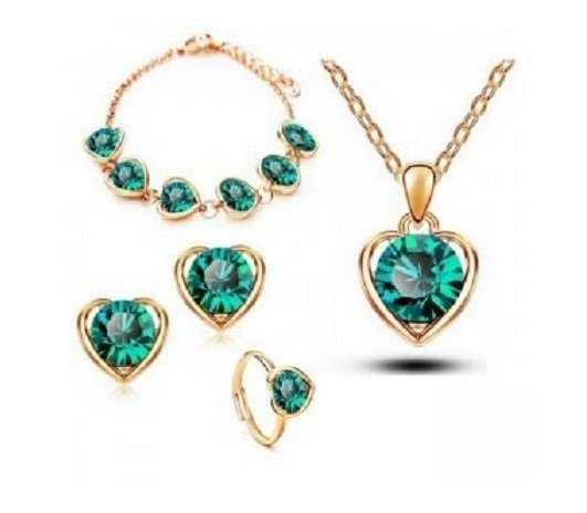 18K Gold Plated Austrian Crystals Green Jewelry Set M02032