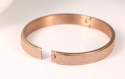 18K Rose Gold Plated Frosted Romantic Cuff Bracelet M01519