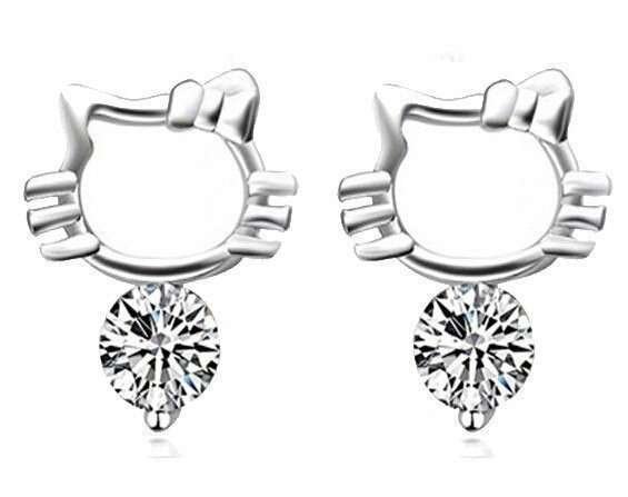 18K White Gold Plated Hello Kitty Zirconia Earrings M01091