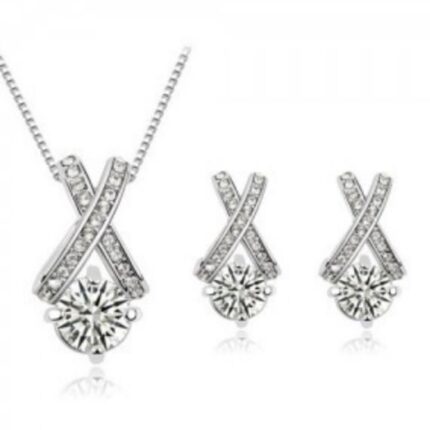 18K White Gold Plated Zirconia Crystal Jewelry Set M01230