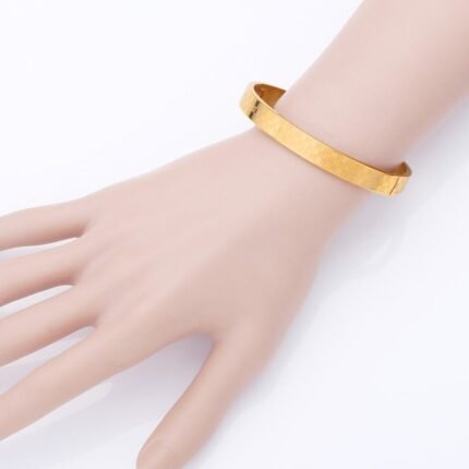 316L Stainless Steel 18K Real Gold Plated Nickel Free 65 mm 2.6 inches Bangle M01575