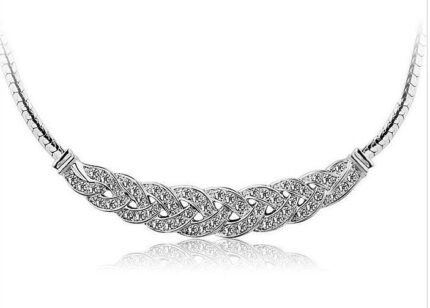 Platinum Plated Zircon Crystal Necklace M00731