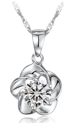 Platinum Plated Zircon Inlaid Necklace M00283