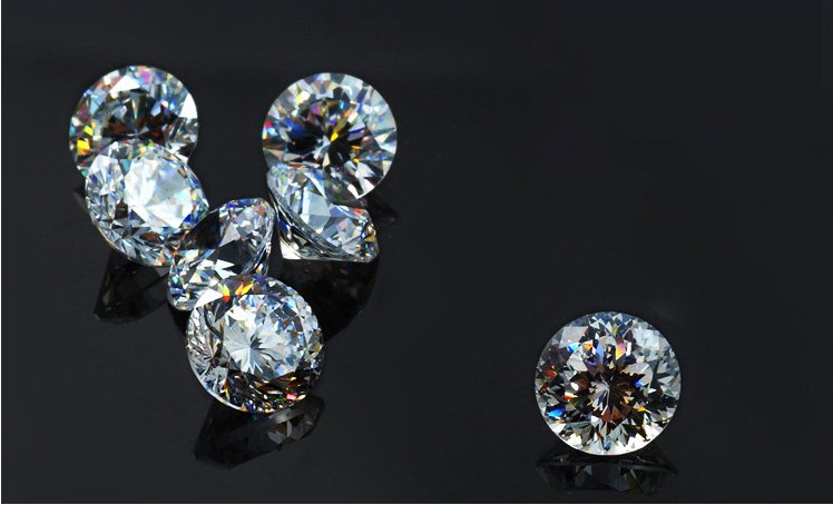 925 Pure Sterling Silver Cubic Zirconia 8 mm Drop Earrings M01074